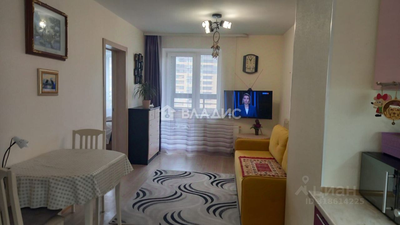 Продажа 1-комн квартиры на вторичном рынке Мурино, улица Шоссе в Лаврики, 57к3