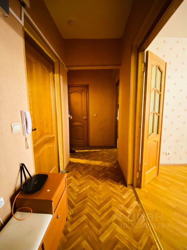 Продажа 1-комн квартиры на вторичном рынке Красногорск, Строительная улица, 5