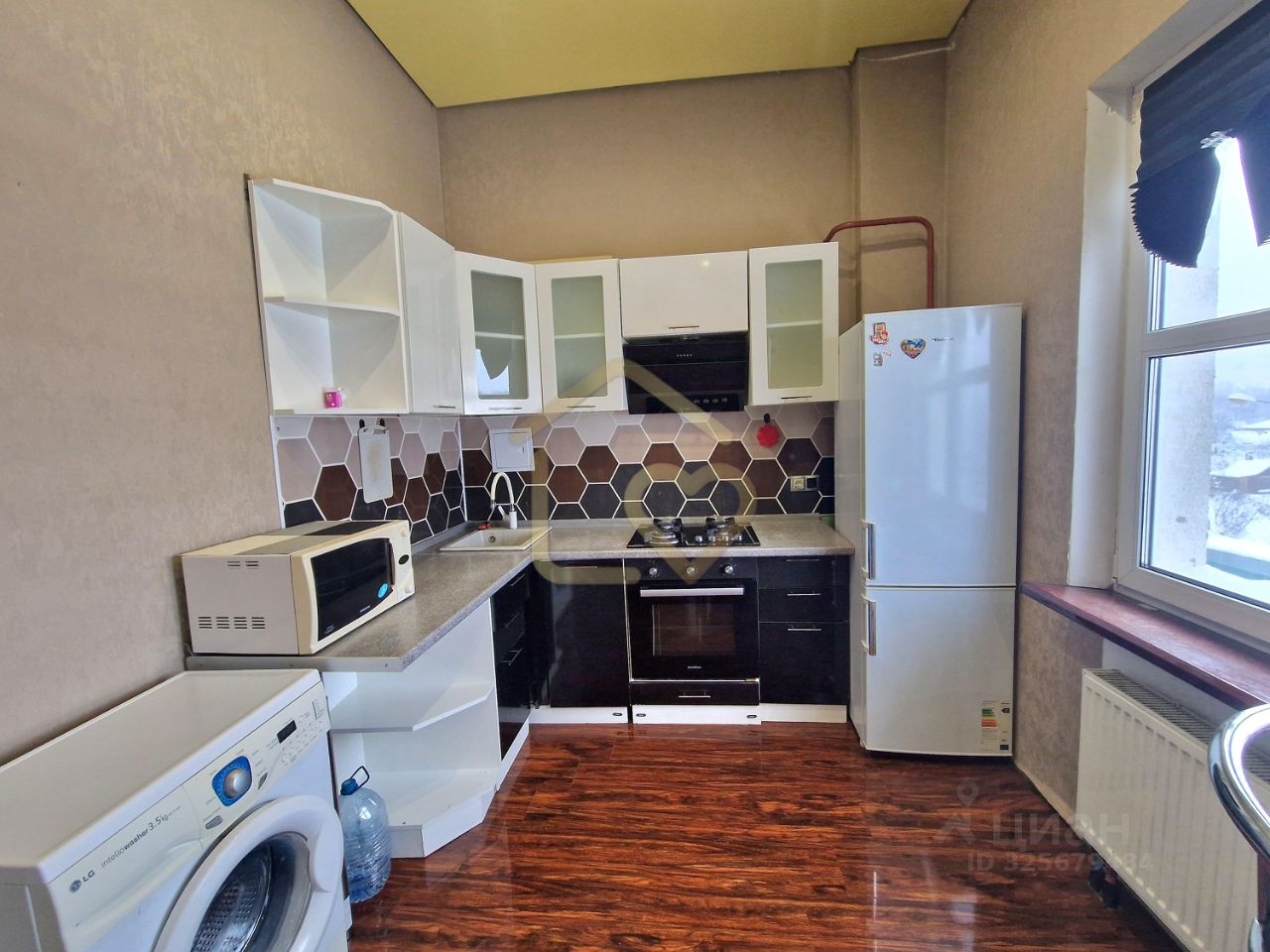 Продажа 1-комн квартиры на вторичном рынке Лесной пгт, улица Советская, 20