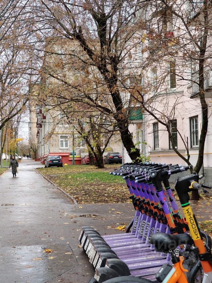 Продажа 3-комн квартиры на вторичном рынке улица Трофимова, 13