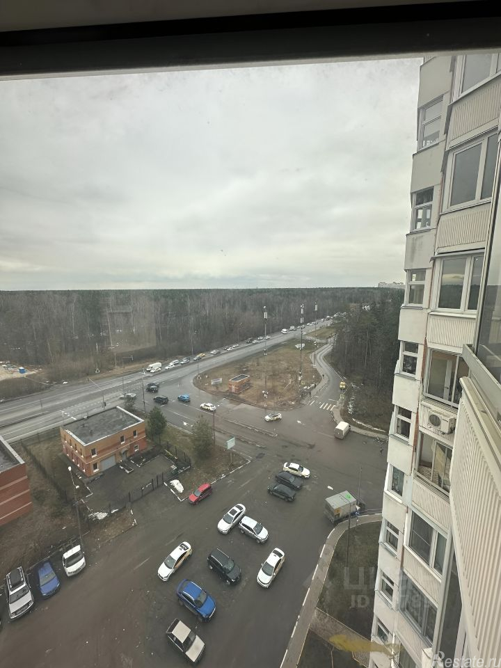 Продажа 3-комн квартиры на вторичном рынке Янтарный, Кольцевая улица,  д. 8