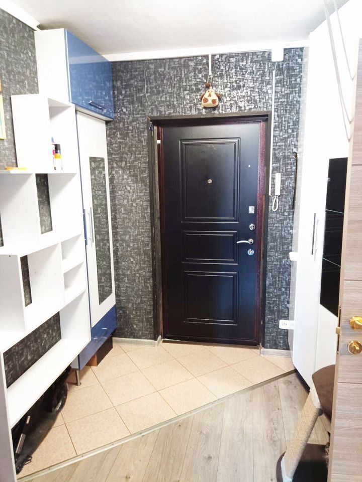 Продажа 2-комн квартиры на вторичном рынке Дунайский проспект, 28к2