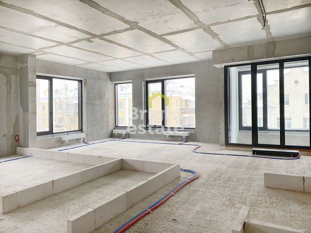 Продажа 3-комн квартиры на вторичном рынке улица Усачева, 15А