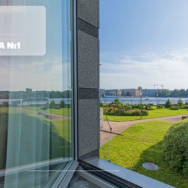 Продажа 1-комн квартиры на вторичном рынке Петровский пр-кт,  д. 2 с2