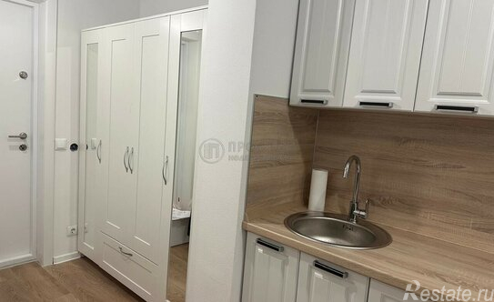 Продажа 2-комн квартиры на вторичном рынке Малая Очаковская ул,  д. 4А к2