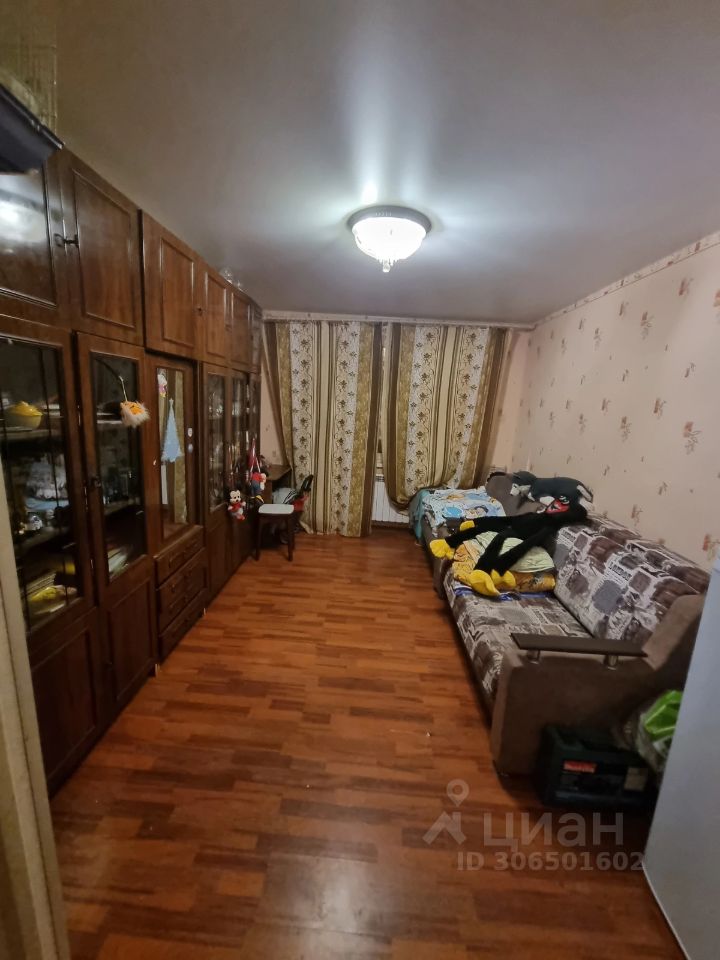 Продажа 3-комн квартиры на вторичном рынке Колтуши, улица Верхняя, 10