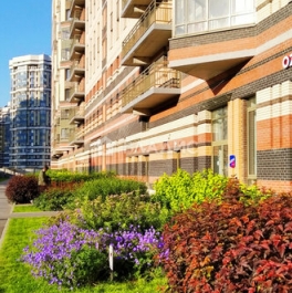 Продажа 2-комн квартиры на вторичном рынке Коломяжский пр-кт,  д. 13