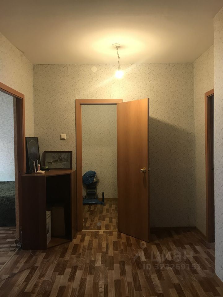 Продажа 3-комн квартиры на вторичном рынке Богатырский проспект, 52к1