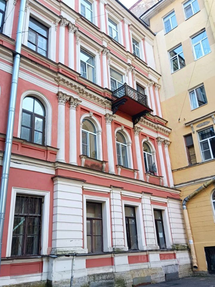 Продажа комнаты Вознесенский проспект, 31