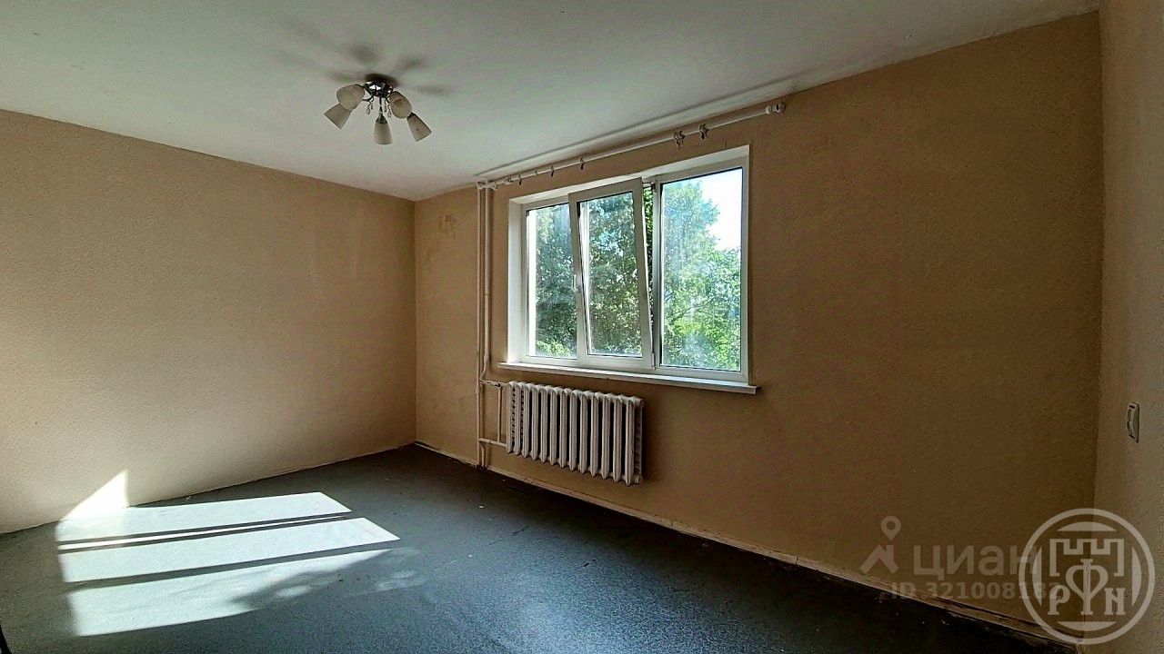 Продажа 2-комн квартиры на вторичном рынке д. Лесколово, улица Зеленая, 72