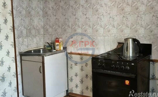 Продажа 1-комн квартиры на вторичном рынке Верхние Поля ул,  д. 28