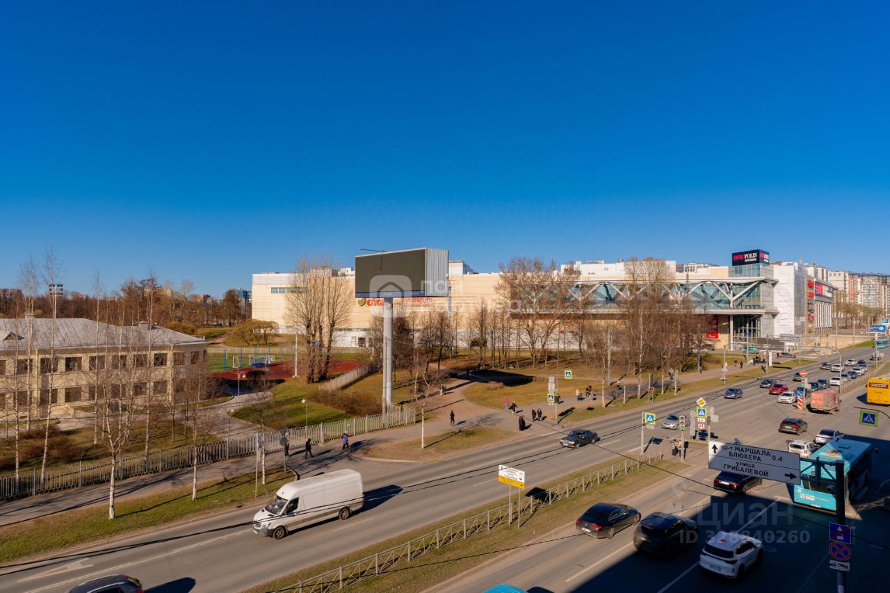 Продажа 2-комн квартиры на вторичном рынке Кантемировская улица,  д. 33