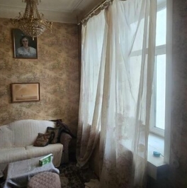 Продажа 4-комн квартиры на вторичном рынке Никитская Б. ул,  д. 52,  к. 2