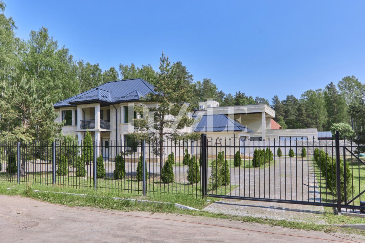 Продажа дома пос. Комарово, Цветочная улица, 22к9