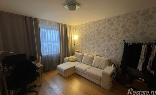 Продажа 2-комн квартиры на вторичном рынке Окская ул,  д. 3 к1