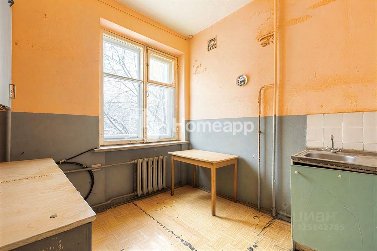 Продажа 3-комн квартиры на вторичном рынке Измайловский проспект, 113