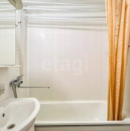 Продажа 1-комн квартиры на вторичном рынке Верхние Поля ул,  д. 45 к4