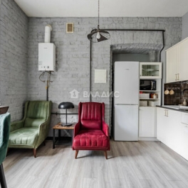Продажа 2-комн квартиры на вторичном рынке Московский пр-кт,  д. 126