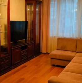 Продажа 4-комн квартиры на вторичном рынке бульвар Веласкеса,  д. 7 к1