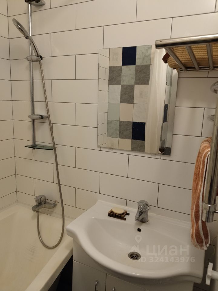 Продажа 1-комн квартиры на вторичном рынке Мебельная улица, 21к2