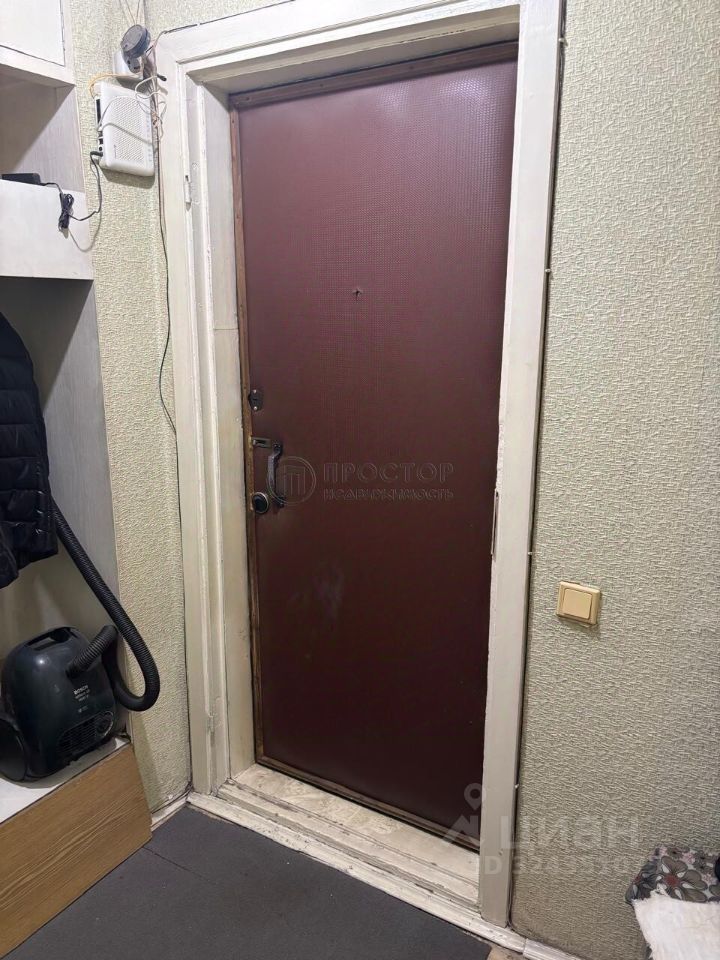 Продажа 1-комн квартиры на вторичном рынке улица Кухмистерова, 20