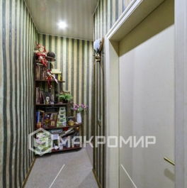 Продажа 2-комн квартиры на вторичном рынке 15-я линия,  д. 48