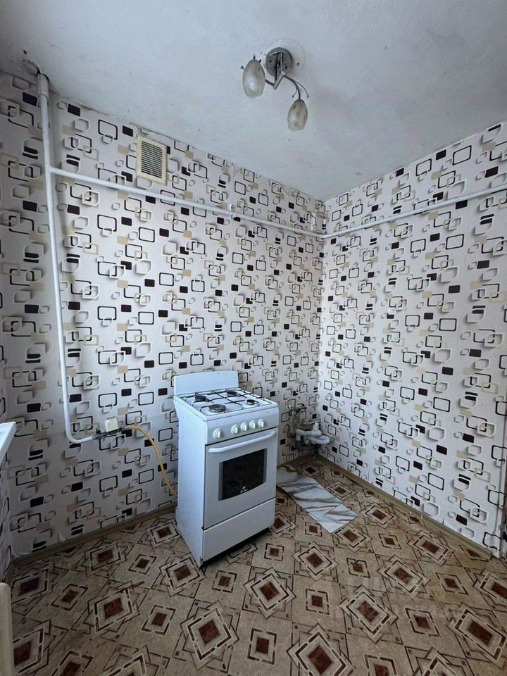 Продажа 1-комн квартиры на вторичном рынке пос. Красный Маяк,  д. 6
