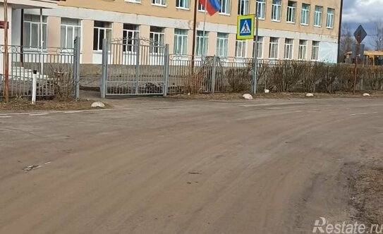 Продажа 2-комн квартиры на вторичном рынке Волошово, ул Школьная,  д. 9