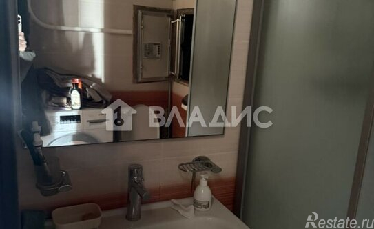 Продажа 1-комн квартиры на вторичном рынке улица Крылатские Холмы,  д. 21