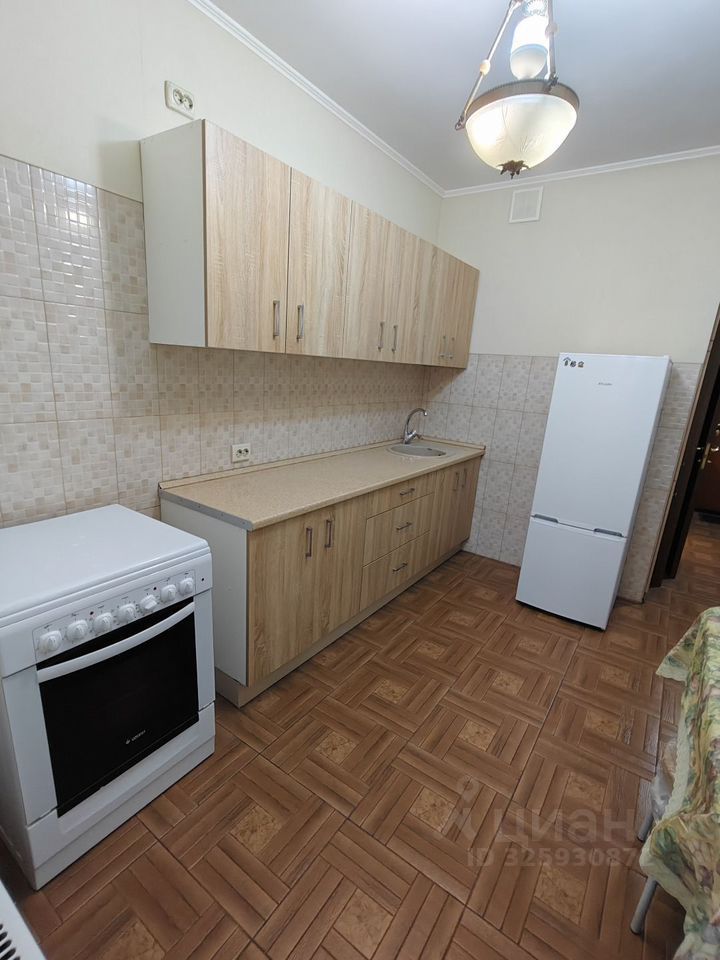 Продажа 1-комн квартиры на вторичном рынке Подольск, улица Шаталова, 2