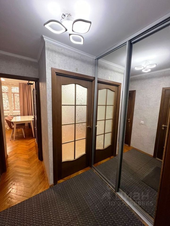 Продажа 1-комн квартиры на вторичном рынке Чонгарский бульвар, 22К2