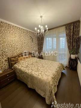 Продажа 3-комн квартиры на вторичном рынке Октябрьский, улица 60 лет Победы,  д. 6