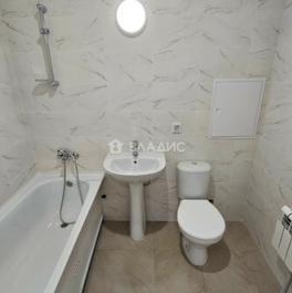 Продажа 2-комн квартиры на вторичном рынке улица Кедрова,  д. 16 к3