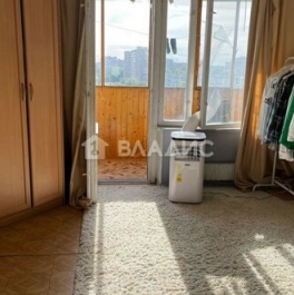 Продажа 1-комн квартиры на вторичном рынке Хабаровская улица,  д. 16