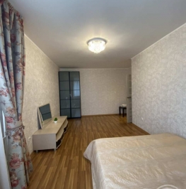 Продажа 2-комн квартиры на вторичном рынке Дунайский просп.,  д. 23