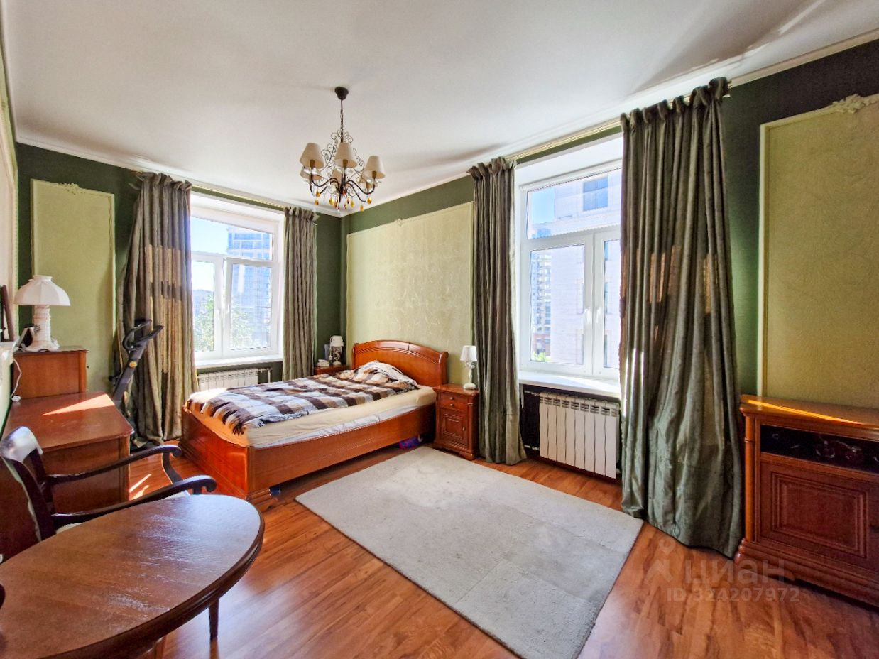 Продажа 3-комн квартиры на вторичном рынке улица Победы, 7