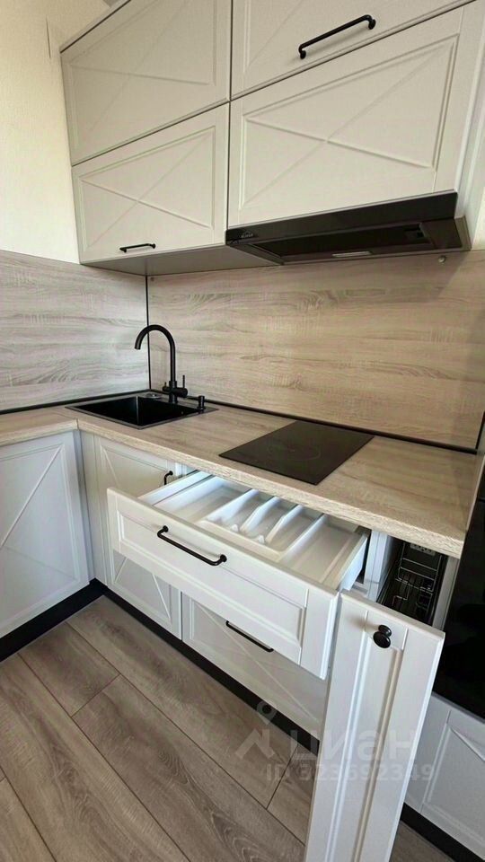 Продажа студии пос. Янино-1, 7-я линия, 1