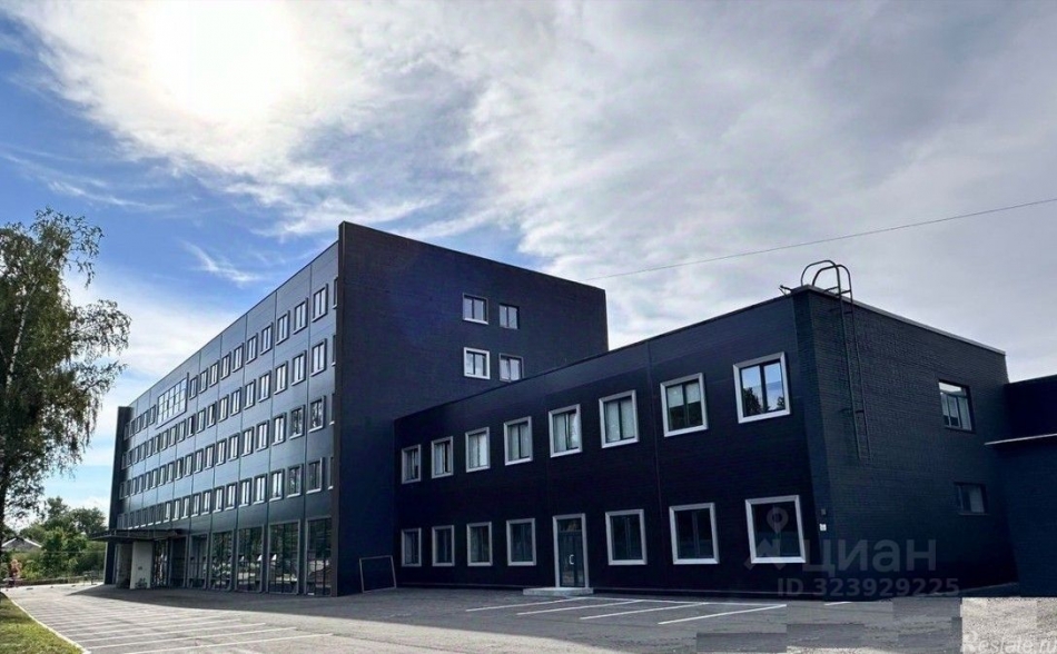 Продажа склада ул Юных пионеров,  д. 38