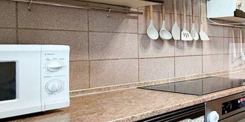 3-комн квартира улица Корнейчука, 16