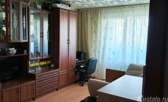 Продажа 2-комн квартиры на вторичном рынке улица Маршала Захарова,  д. 19