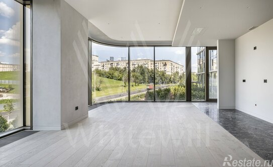 Продажа 4-комн квартиры на вторичном рынке улица Братьев Фонченко,  д. 1 к3