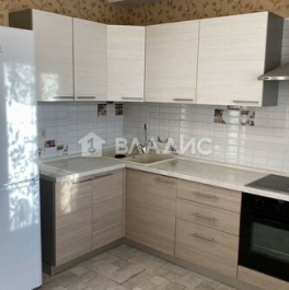 Продажа 1-комн квартиры на вторичном рынке улица Сосенский Стан,  д. 1