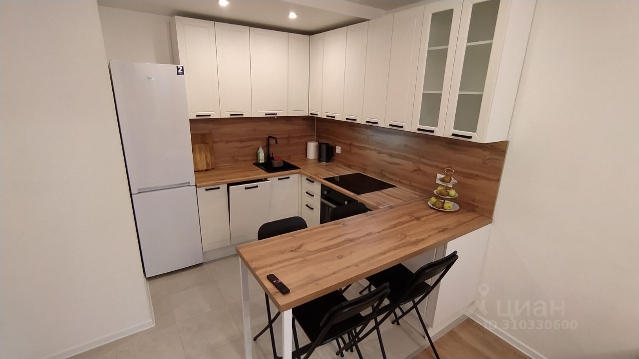 Аренда 2-комн квартиры на вторичном рынке Кавказский бульвар, 51к2