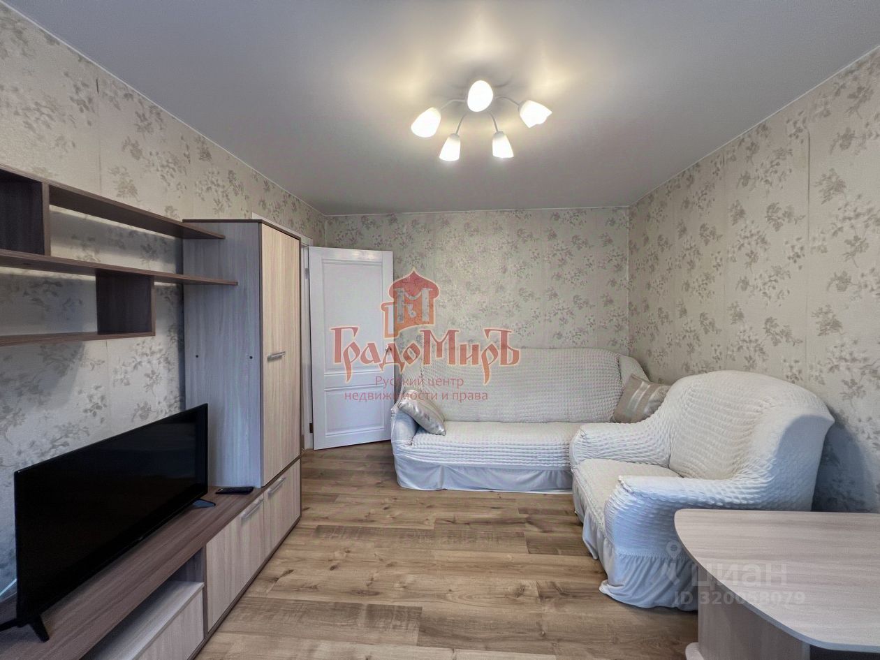 Продажа 5-комн квартиры на вторичном рынке пос. Реммаш, улица Мира, 18