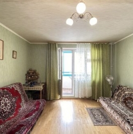 Продажа 2-комн квартиры на вторичном рынке улица Главмосстроя,  д. 10