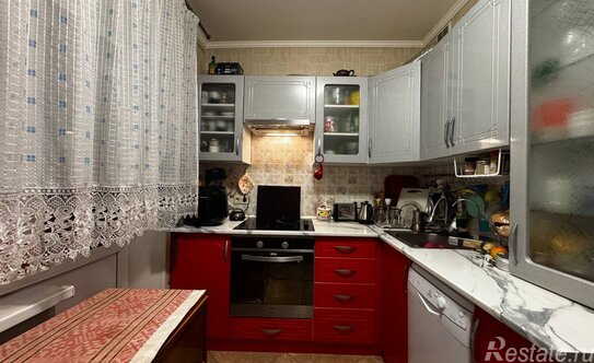 Продажа 2-комн квартиры на вторичном рынке Дмитровский муниципальный округ, 2-я Комсомольская улица,  д. 16к4