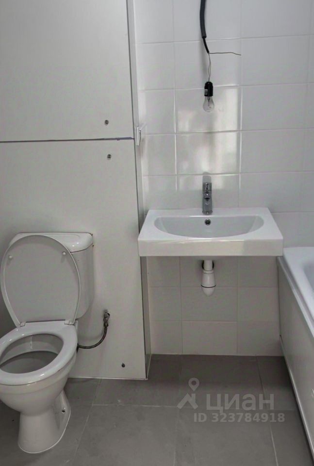 Аренда 3-комн квартиры на вторичном рынке Полярная улица, 25к2