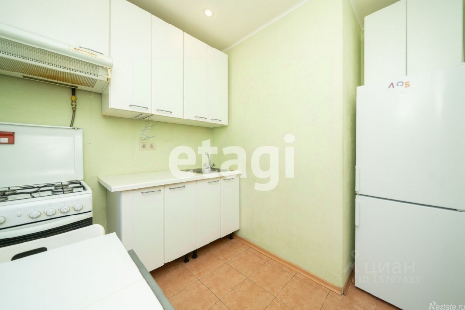 Продажа 3-комн квартиры на вторичном рынке Сапёрная улица,  д. 10А