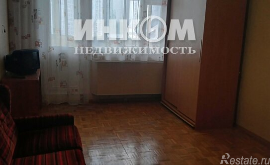 Продажа 2-комн квартиры на вторичном рынке Изумрудная улица,  д. 13 к2