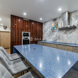 Продажа 2-комн квартиры на вторичном рынке Тореза пр-кт,  д. 118 с1